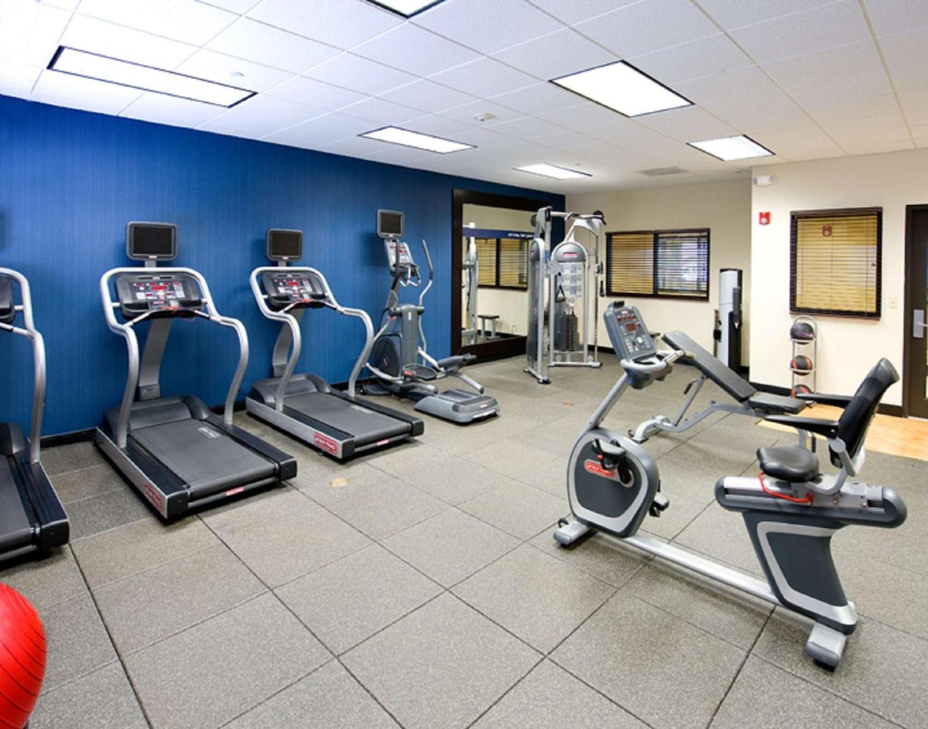 Hampton Inn Schenectady Downtown Экстерьер фото